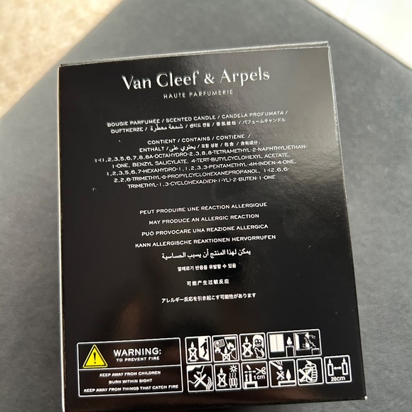 BNIB Van Cleef & Arpels Candle Rose Rouge 6oz - Picture 2 of 4